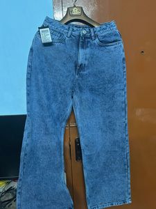 Trendy Flare Leg Jeans