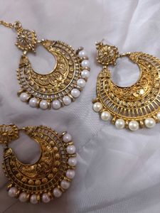Earings With Maang Tika😍