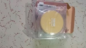 Lakme 9 To 5 Primer Matthe Compact Ivory Cream