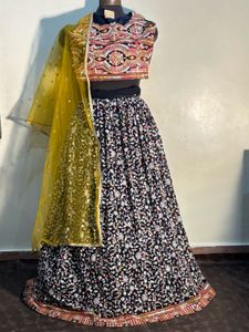 SALE 🛑Elegant Floral Lehenga Choli Set