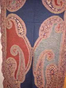 BEAUTIFUL STOLE FOR WOMEN