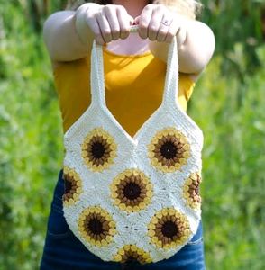Tote Bag Made With Crochet