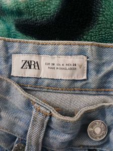 Light Wash Denim Jeans