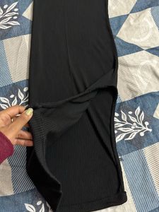 Sleeveless Black Bodycon Dress