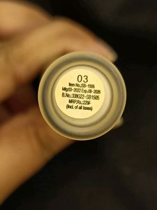 Swiss Beauty Liquid Concealer - 03 Light Moyen