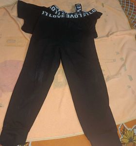 Girls Black Text Print T-shirt &amp; Joggers Set