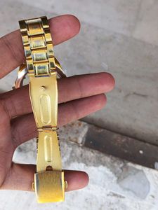 Trendy Classic Men Analog Watch ⌚