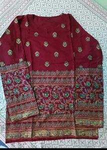 Elegant Embroidered Tunic Top