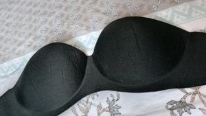 Freesize Strapless Black Bra*Price Drop*🥳