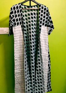 Shahzaadi Trendy Cotton Shrugs/New With Tag