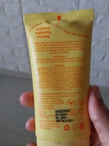 MOODY Vitamin C jelly Face Mask.