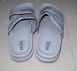 Slippers/Flipflops