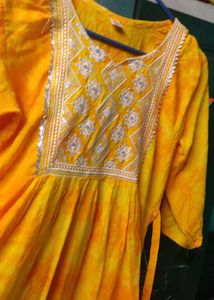 4 Kurta 💗💗1 Kurti Set✔️✔️