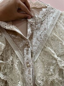 Elegant Lace Velvet Top