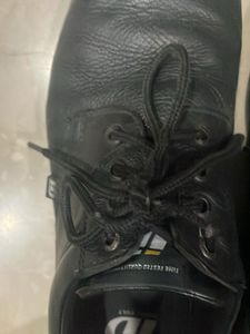 ID: Being Cult Black Leather Shoes