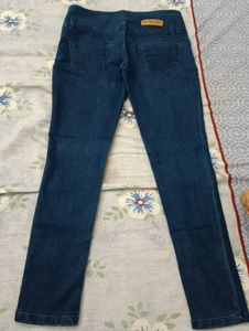 High Waisted Jeans