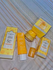 Dot &amp; Key Skincare Set