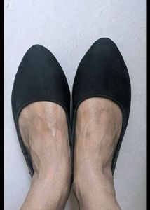 Black Flat Ballerina