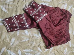 Kurta Set With Mirror Work And Embroidery
