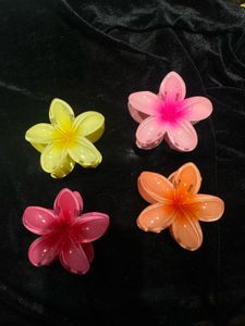 Flower Hair Claw Clips