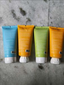 Dot &amp; Key Face Wash Set