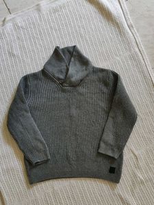 ZARA Stylish Gray Knit Sweater