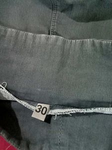 Gray Pull-On Jeggings