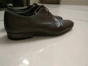 New Like BRAND REDTAPE FORMAL BROWN BROGEUS  Leath