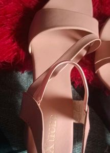 Xtrone Nude Heels - Size 8