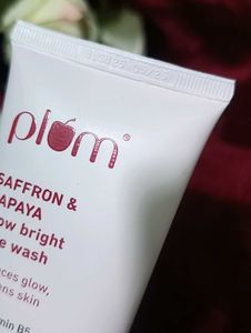 Plum Goodness Facewash... 170/-