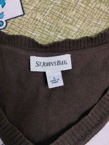 Brown Sweatshirt 🤎