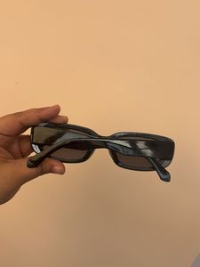 Black Retro Sunglasses