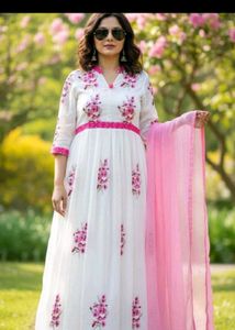White Floral Embroidered Anarkali