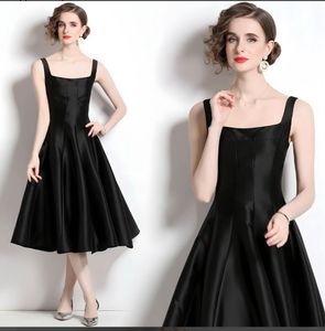 Very Beautiful Dress Black In Colour Size - Small
