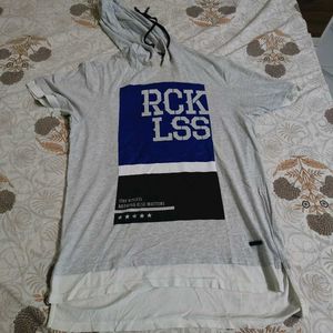 Graphic Print hooded Tee