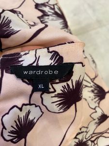 Floral Ruffle Sleeve Blouse