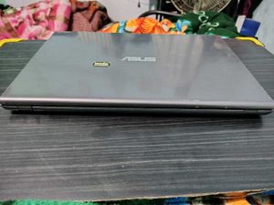 Asus Laptop