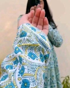 Full Sleeves Short Kurti