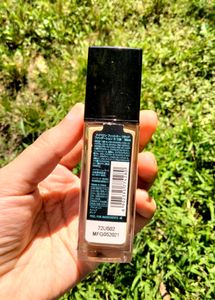 Maybelline New York Fit Me Matte +Poreless Normal To Oily SPF 22 Foundation