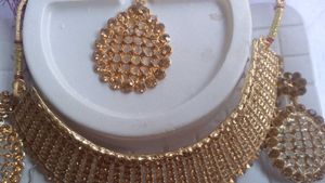 Elegant Gold-toned Jewelry Set