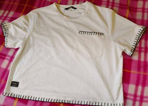 White T-Shirt Stitch Detail