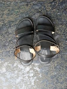 Black Sandal/flat