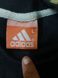 Adidas Colorblock sweat Shirt