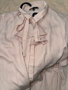 Van Heusen Stripped Shirt