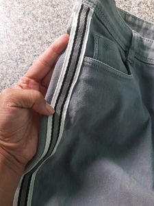 Wavelength Brand Grey Jeans For Women&#39;s