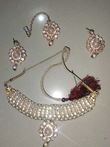 Elegant Jewelry Set