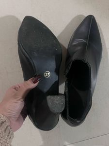 Black Heeled Ankle Boots