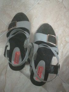 Sandal