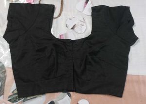 Balck 🖤Blouse  Open Front