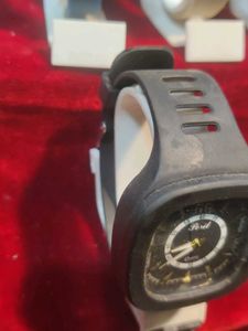Peril Quartz Watch